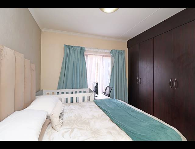 2 BEDROOM APARTMENT FOR SALE IN RANDPARK RIDGE